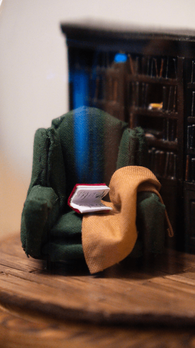 Diorama “La Bibliothèque Enchantée”